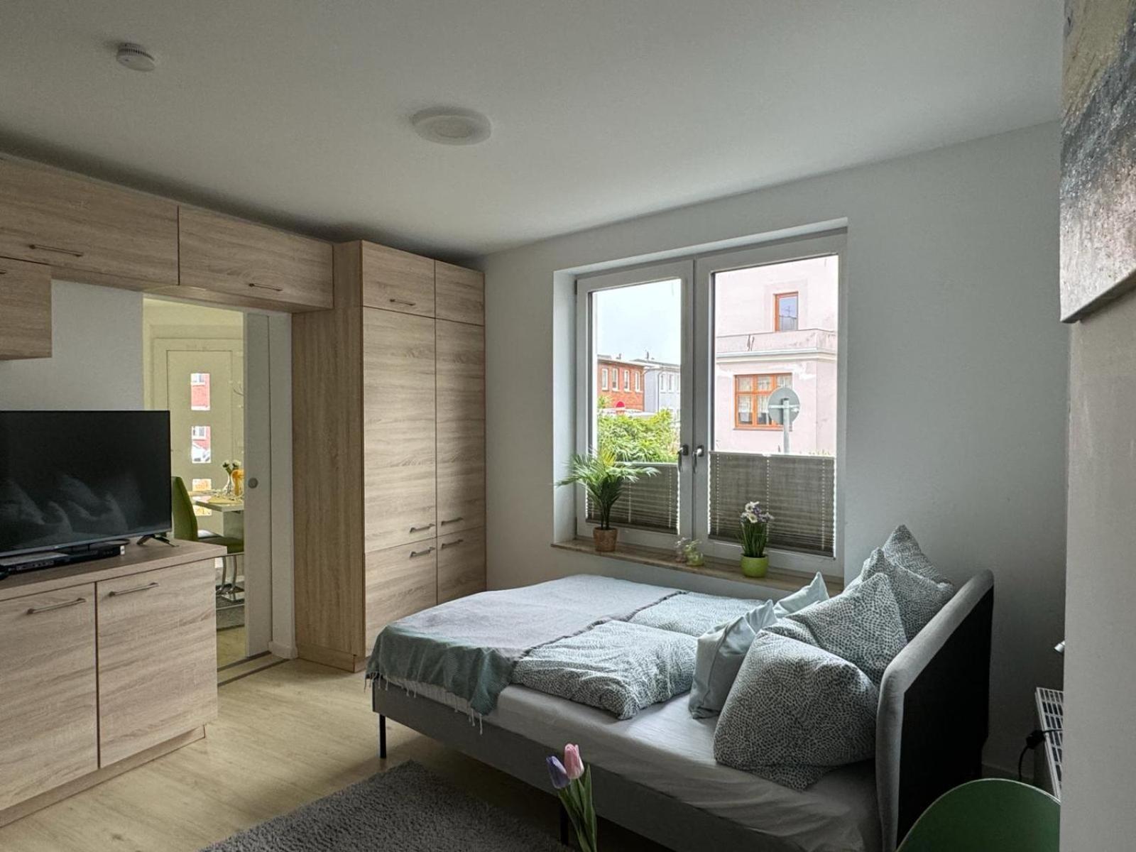 Near Holstentor Modern Apartment Near The Center With Wifi لوبيك المظهر الخارجي الصورة